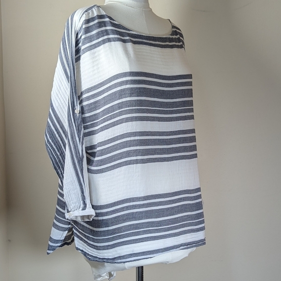 Ann Taylor LOFT Striped Cotton Top (Size L) ⚓️✨ - Picture 2 of 6